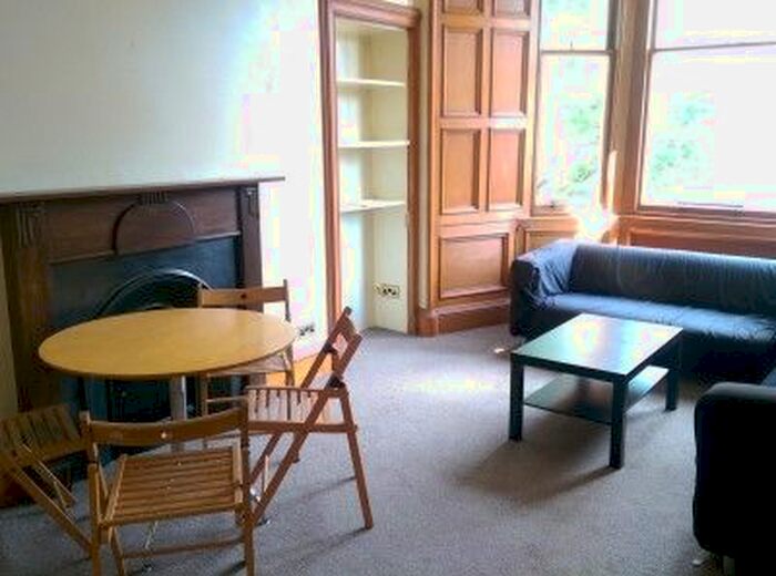 3 Bedroom Flat To Rent In Viewforth, Viewforth, Edinburgh, EH10