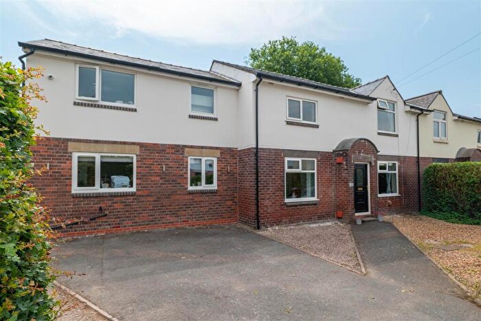 6 Bedroom Semi Detached House For Sale In Moorland Avenue, Feniscowles, Blackburn, BB2