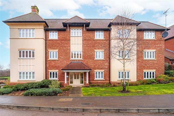2 Bedroom Apartment To Rent In Rosebay Crescent, Warfield, Bracknell, RG42