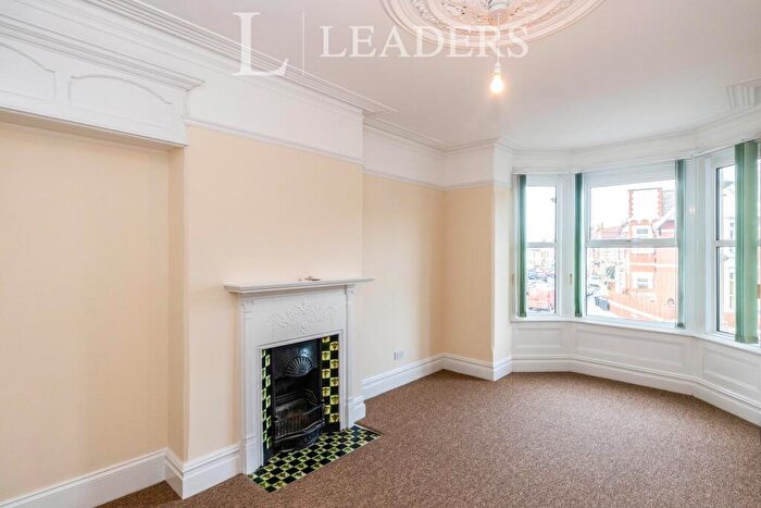 3 Bedroom Flat To Rent In London Road, PO2