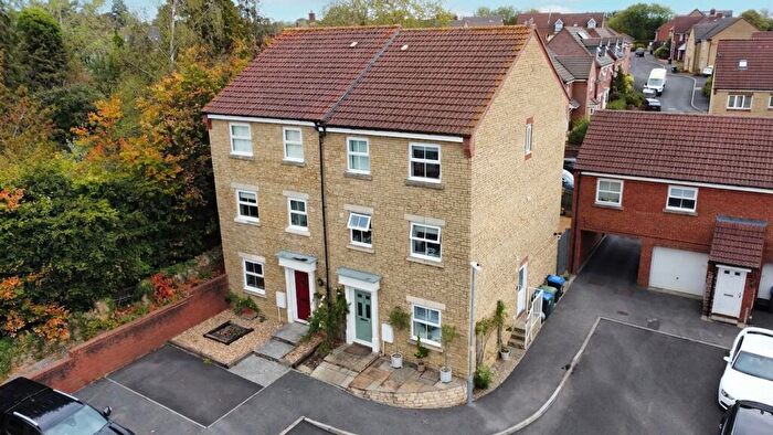 4 Bedroom Semi Detached House For Sale In Corbin Road, Hilperton, BA14