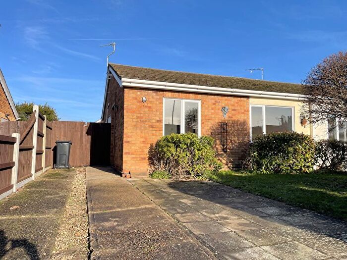 2 Bedroom Bungalow For Sale In Cinque Port Road, Brightlingsea, CO7