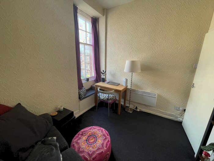 1 Bedroom Flat For Sale In Flat /, Newlands Road, Glasgow, G44