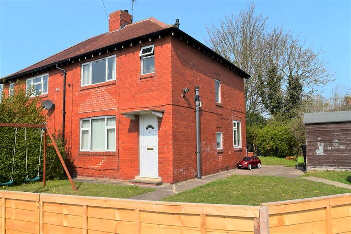 3 Bedroom Semi-Detached House To Rent In King Edward Road, Ripon, HG4