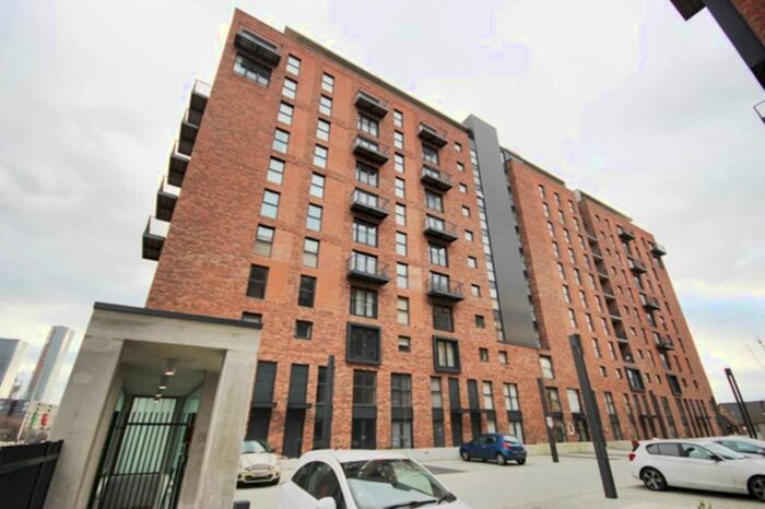 2 Bedroom Flat To Rent In Wilburn Basin, Ordsall Lane, M5