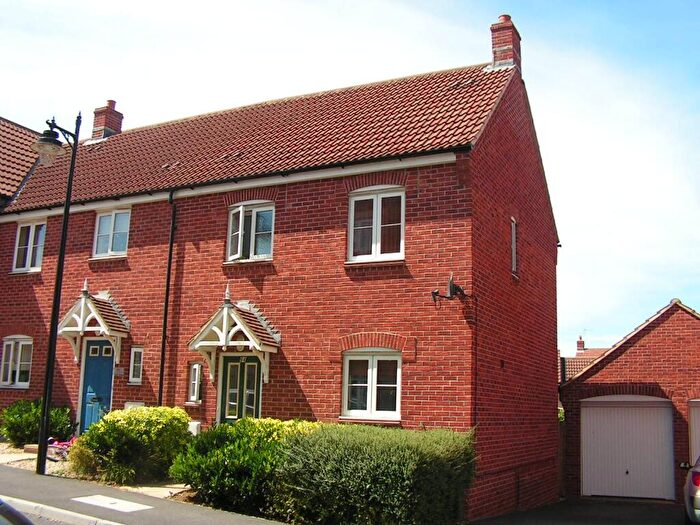 3 Bedroom House To Rent In Abbey Manor, Yeovil, BA21