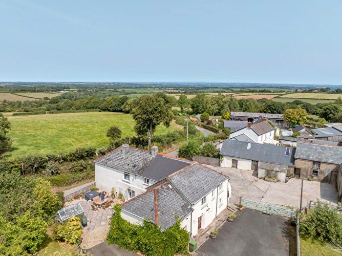 4 Bedroom Farm House For Sale In Patchacott, Beaworthy, EX21