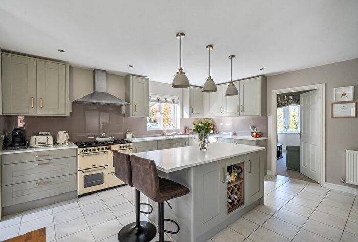 4 Bedroom Link Detached House For Sale In Orchid Drive, Bath, Somerset, BA2
