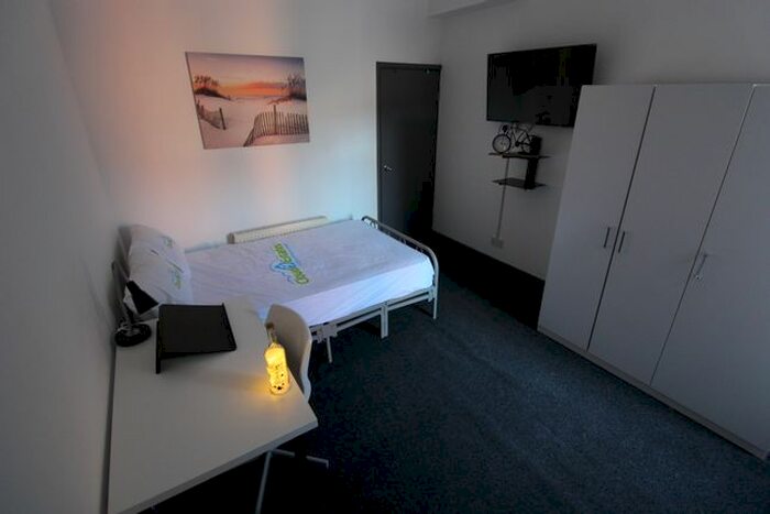 1 Bedroom Flat To Rent In Walsgrave Road, Coventry CV2