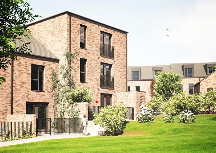 3 Bedroom Property To Rent In Balsall Heath Road, Birmingham, B12