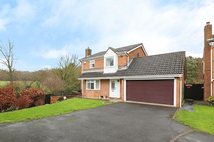 4 Bedroom Detached House For Sale In Dymond Grove, Grassmoor, S42