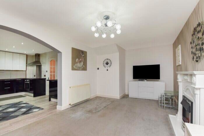 3 Bedroom Terraced House For Sale In Syme Place, Rosyth, Dunfermline, KY11