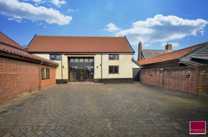 3 Bedroom Barn Conversion To Rent In The Ling, Diss, IP22