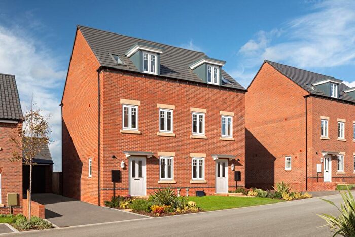 3 Bedroom End Of Terrace House For Sale In The Willows, Musselburgh Way, Bourne, Lincolnshire, PE10