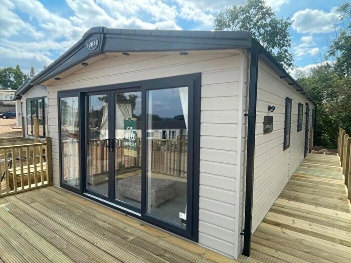2 Bedroom Mobile Home For Sale In Springfield Retreat, Tedburn St Mary, Exeter, Devon, EX6