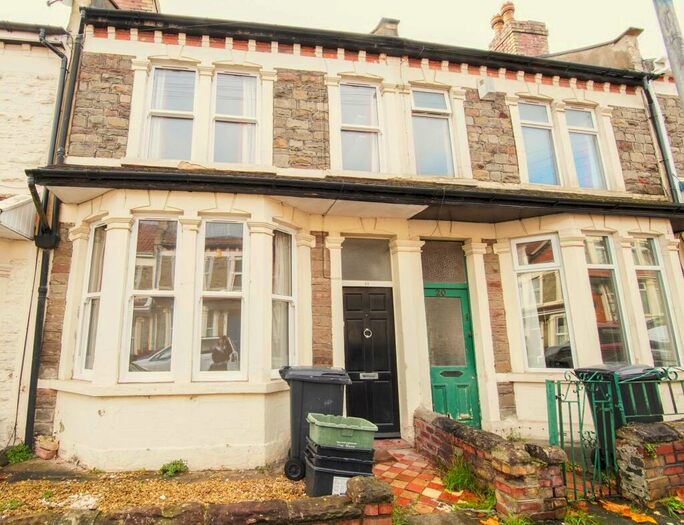 4 Bedroom Terraced House To Rent In Boston Road, Horfield, Bristol, BS7