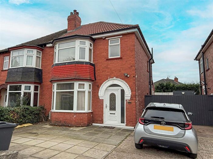 3 Bedroom Semi Detached House To Rent In Northfield Road, Sprotbrough, Doncaster, DN5