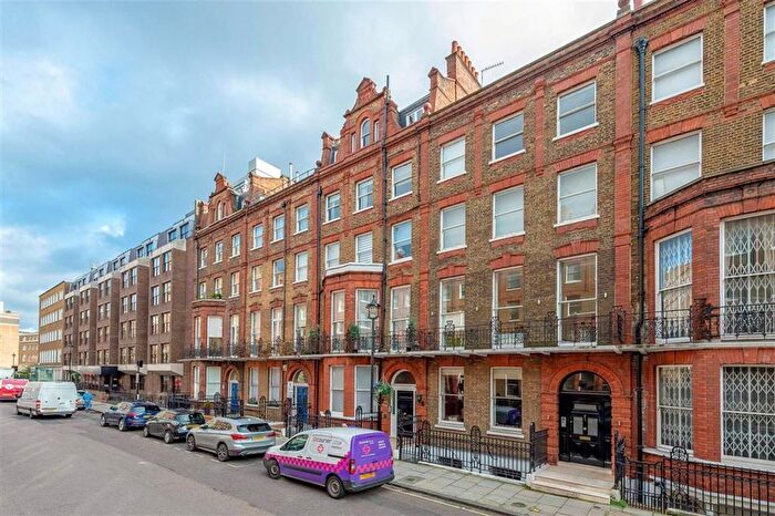 2 Bedroom Flat To Rent In Nottingham Place, Marylebone, W1U