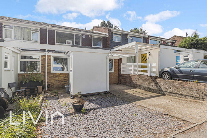 4 Bedroom Terraced House For Sale In Longton Grove, London, Greater London, SE26