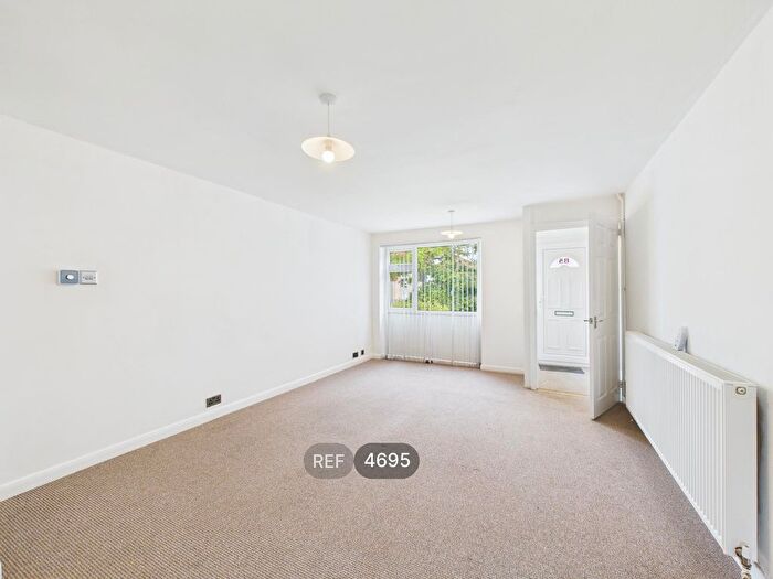 2 Bedroom End Of Terrace House To Rent In , Calderdale Drive, Nottingham, NG10