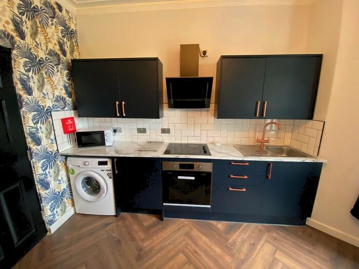 1 Bedroom Flat To Rent In Taff Embankment, Cardiff(City), CF11