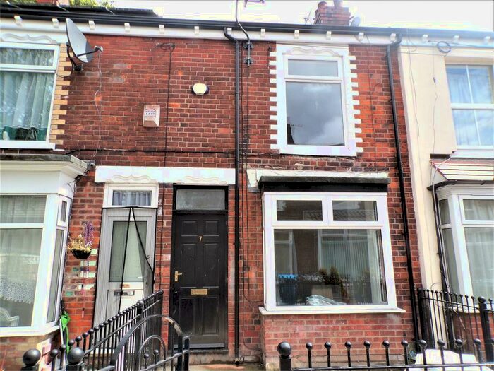 2 Bedroom Terraced House To Rent In Linden Grove, Folkstone Street, Hull, HU5