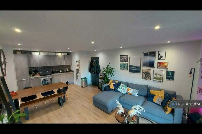 1 Bedroom Flat To Rent In Brickworks, Butetown, Cardiff, CF10