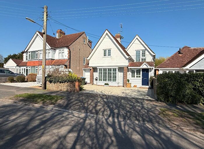 4 Bedroom Detached House For Sale In Pepperscoombe Lane, Upper Beeding, West Sussex, BN44