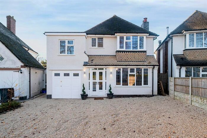 4 Bedroom Detached House To Rent In The Boulevard, Sutton Coldfield, B73