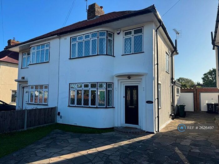 3 Bedroom Semi-Detached House To Rent In Lodge Close, Orpington, BR6