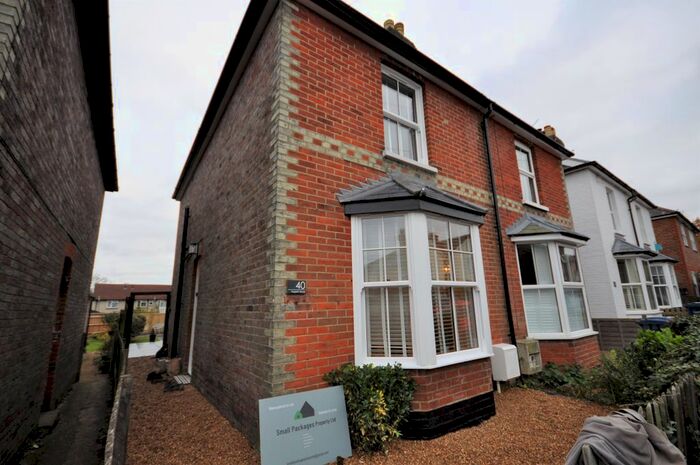 3 Bedroom Semi-Detached House To Rent In George Road, Godalming GU7