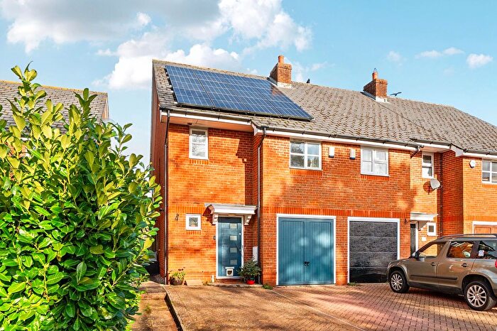 3 Bedroom End Terrace House For Sale In Fryers Close, Kings Worthy, SO23