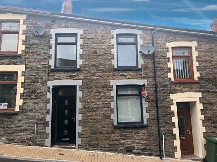 3 Bedroom Terraced House To Rent In James Street, Mountain Ash, CF45