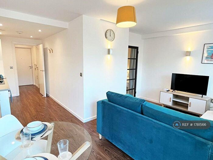 1 Bedroom Flat To Rent In King Charles Street, Leeds, LS1