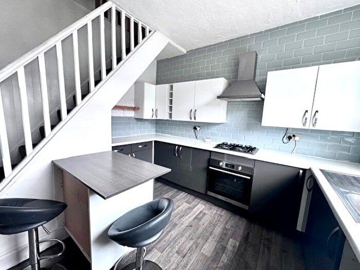 3 Bedroom Terraced House To Rent In Longfield Road, Bolton, BL3