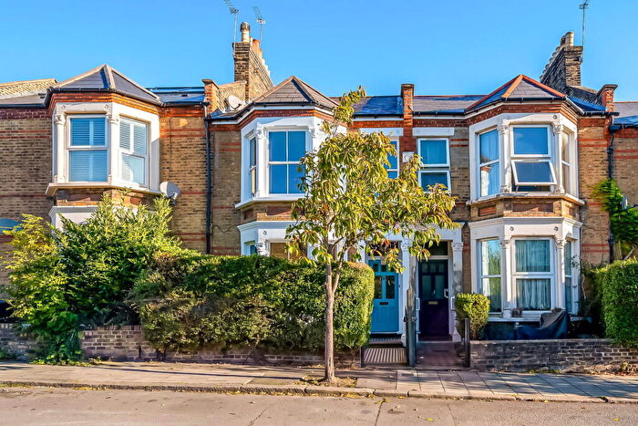 3 Bedroom Terraced House For Sale In St. Asaph Road, London, SE4