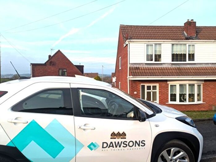 3 Bedroom Semi-Detached House To Rent In Llanelli, Bryn, Brynmead, SA14