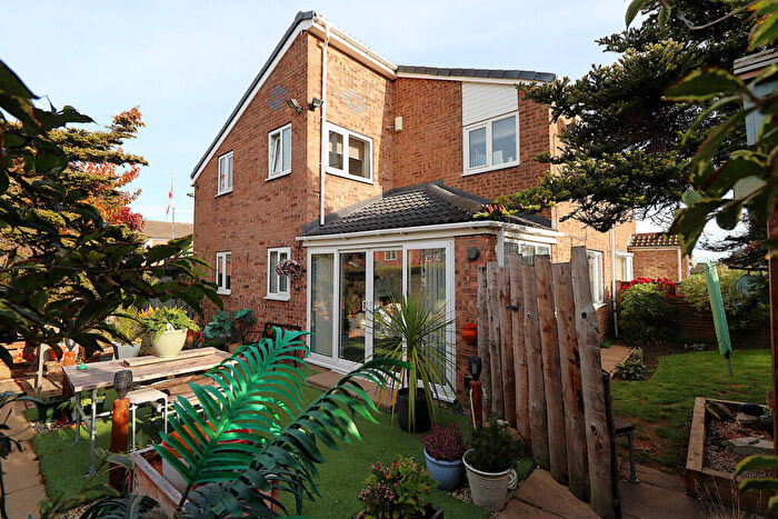 4 Bedroom Semi-Detached House For Sale In Stretton Road, Monk Bretton Barnsley, S71