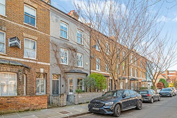 4 Bedroom Terraced House To Rent In Sirdar Road, London, W11