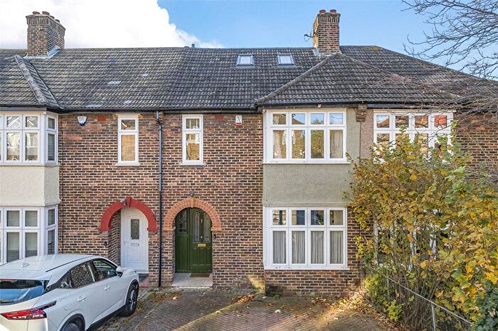 4 Bedroom Terraced House For Sale In South Park Crescent, London, SE6