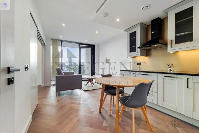 Apartment To Rent In Merino Gardens, London Dock, E1W