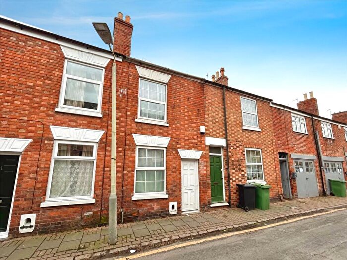 2 Bedroom Terraced House For Sale In Albert Street, Loughborough, Leicestershire, LE11