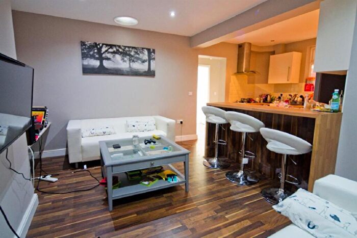 6 Bedroom House To Rent In Rolleston Drive (D), Lenton, Birmingham, Nottinghamshire, NG7