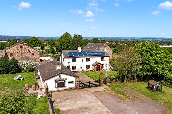 8 Bedroom Farm House For Sale In Slack Fold Lane, Farnworth, BL4