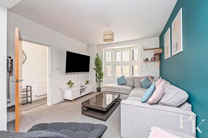 4 Bedroom Terraced House For Sale In Haddington Street, Hove, BN3