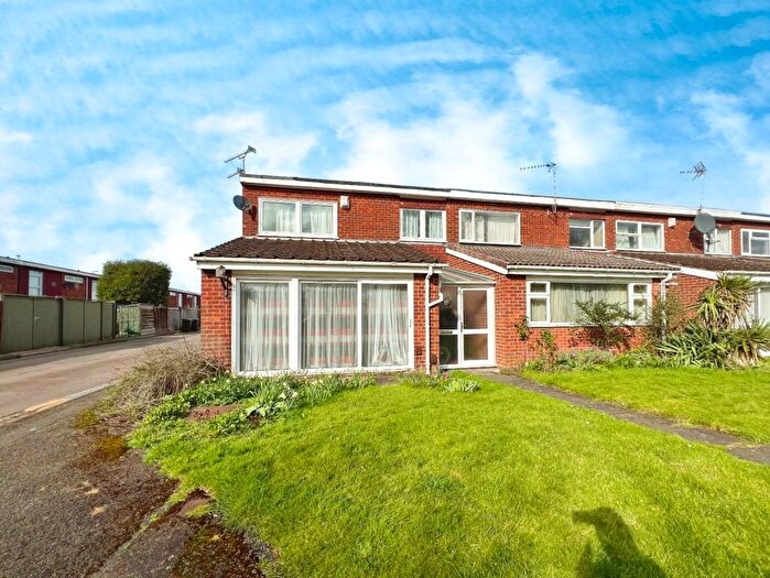 3 Bedroom End Of Terrace House For Sale In Farber Road, Walsgrave, Coventry, CV2