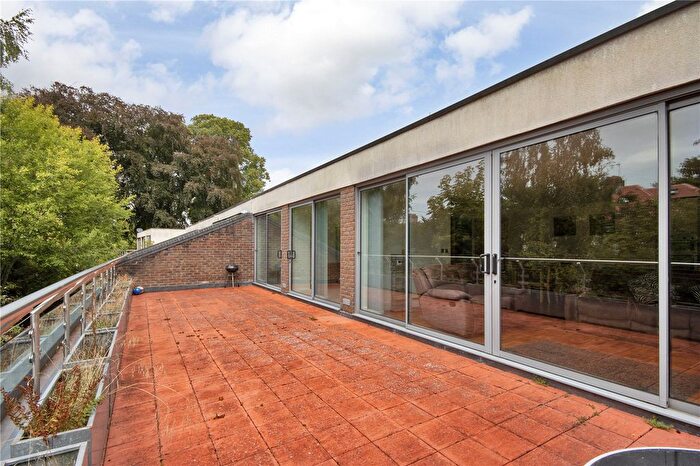 1 Bedroom Flat For Sale In Clarendon Road, Sevenoaks, Kent, TN13