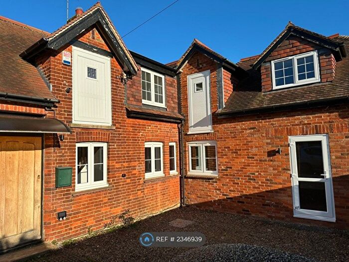 4 Bedroom Detached House To Rent In Deards Wood, Knebworth, SG3