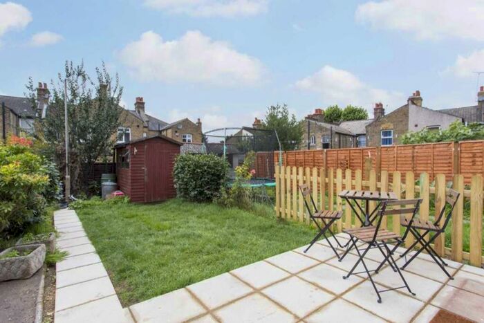 1 Bedroom Terraced House To Rent In Shieldhall Street, London, SE2