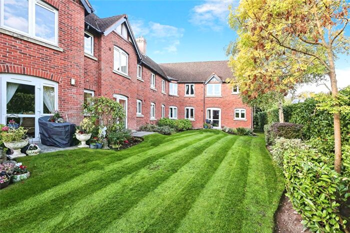 2 Bedroom Flat For Sale In Mills Court, Mere Green, B74